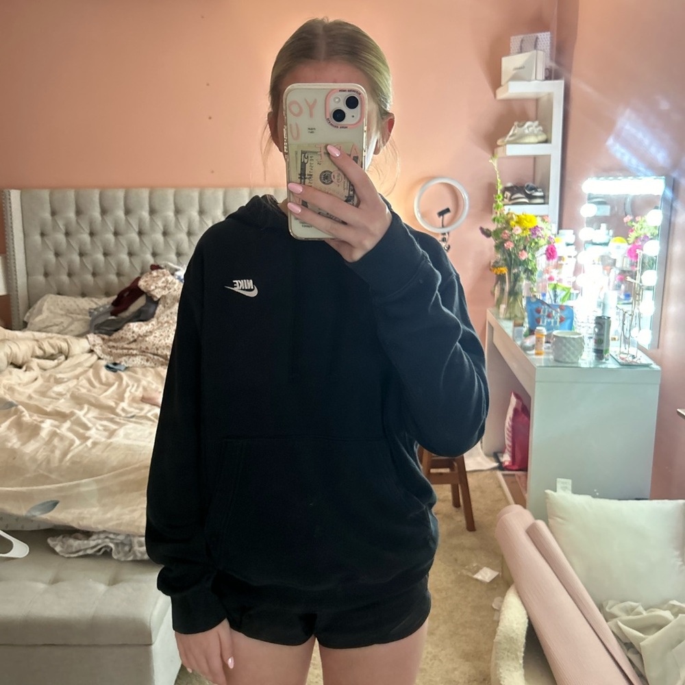 Nike Black Oversized Long Sleeve Sweatshirt